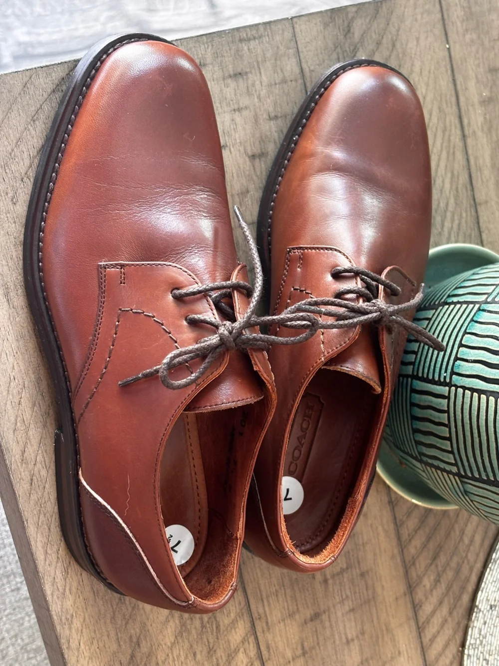 Coach Men’s Brown Leather lace up shoes new without tag 7.5